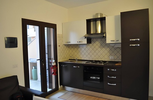 Viddalba Apartment | Apartment 'La Rosa Dei Venti' with Shared Pool and Air Conditioning