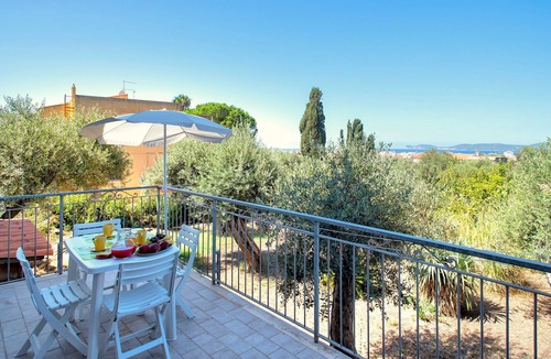 Alghero Apartment | Apartment 'Marmaga' with Sea View, Wi-Fi and Air Conditioning