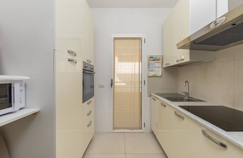 Golfo Aranci Apartment | Apartment "Residenza Cormorani 2" Near the Beach with Sea View, Wi-Fi & Terrace