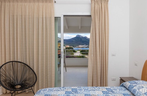 Golfo Aranci Apartment | Apartment "Residenza Cormorani 2" Near the Beach with Sea View, Wi-Fi & Terrace