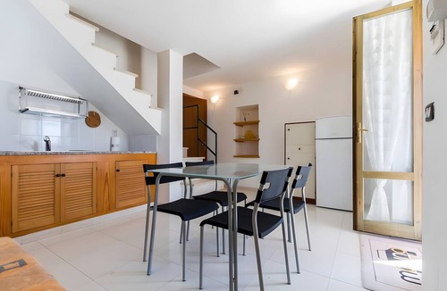 Calasetta Apartment | Apartment 'Spiaggia E Relax' with Private Terrace, Garden and Air Conditioning