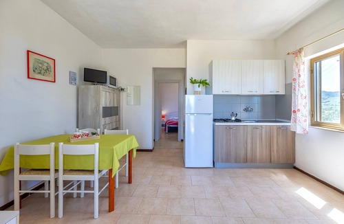 Valledoria Apartment | Apartment 'Villa Singola 2 Sea View' with Private Terrace and Air Conditioning