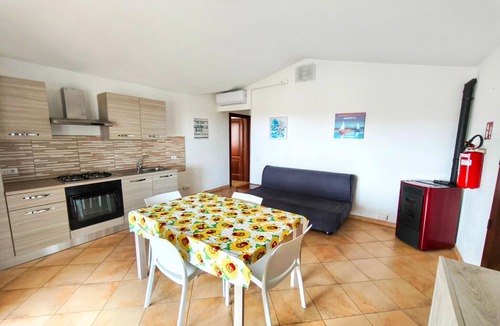 Budoni Apartment | Apartment with a sea-view terrace