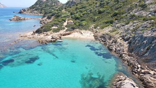 Monte Petrosu Apartment | Apartments in Residence with swimming pool in Cala Girgolu