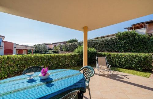 Monte Petrosu Apartment | Apartments in Residence with swimming pool in Cala Girgolu