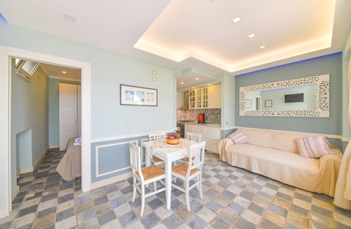 Lacco Ameno House | Appartamento con 1 Camera da Letto - Belgodere Apartments