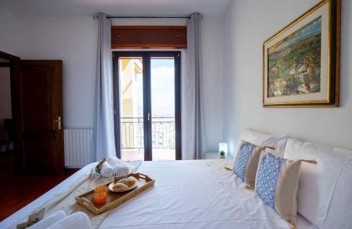 Lanusei Apartment | Appartamento Confortevole, Wi-Fi & Colazione Free