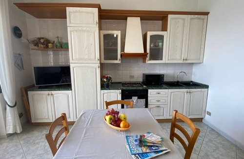 Porto Torres Apartment | APPARTAMENTO IL DELFINO: comodissimo e fronte mare