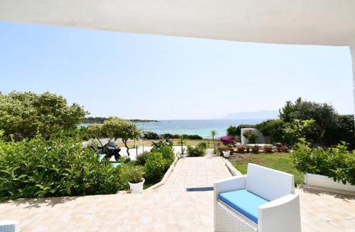 Pittulongu Apartment | Appartamento sulla spiaggia indipendente