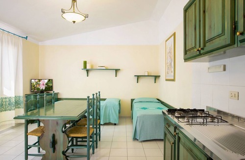 Sas Linnas Siccas Apartment | Apt. Dorata 1SA, mit gemeinsamem Schwimmbad by Interhome
