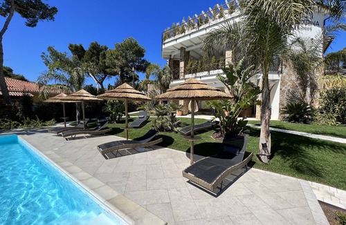 Porto Pino Apartment | Aquamarina Pintadera Rossa & SPA