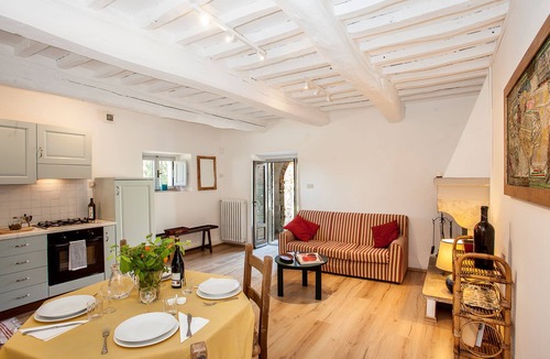 Scheggia Apartment | Arco, Charming just renovated apt 2BD/1BT in Tuscan farm w shared pool