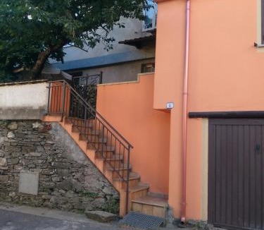 Aritzo Apartment | Aritzo fresco appartamento bello e comodo