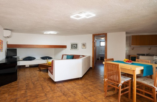 Pittulongu Apartment | Arvella Stay I by Klodge – Beachfront Suite