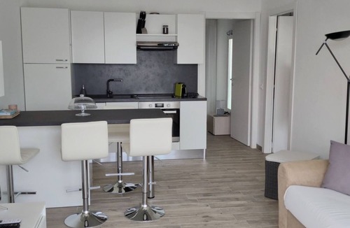 Cannigione Apartment | Atemberaubendes Familien-Penthouse mit Meerblick by Interhome