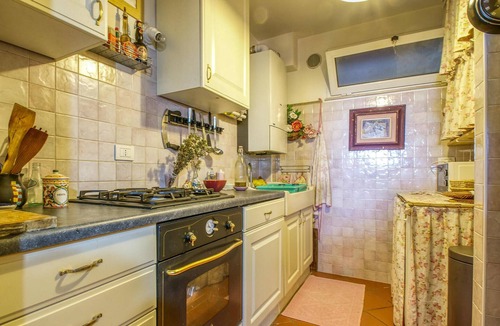Castel di Mezzo Apartment | Awesome apartment in Casteldimezzo