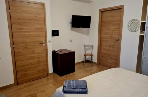 Ploaghe Bed & Breakfast | B&b Tre Pandele