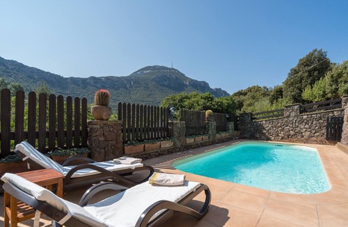 Dorgali House | Bados Holiday Home with Mountain View, Pool, and Air Conditioning
