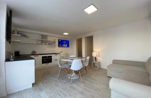 Tanaunella House | BEACH HOUSE TANAUNELLA
