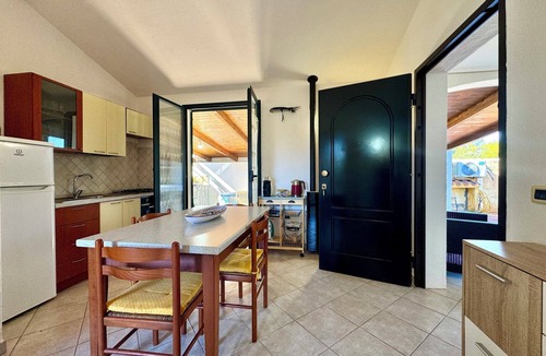 Torre di Bari Apartment | "Beach Vacation"