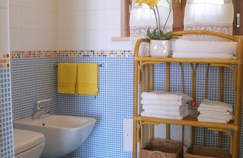 Lido Apartment | Beachfront apartment balconies and panoramic views ideal for couples and families