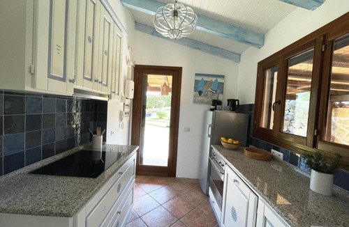 Golfo Aranci Villa | Beachfront Villa Sandy Cove Patio - Sardinia