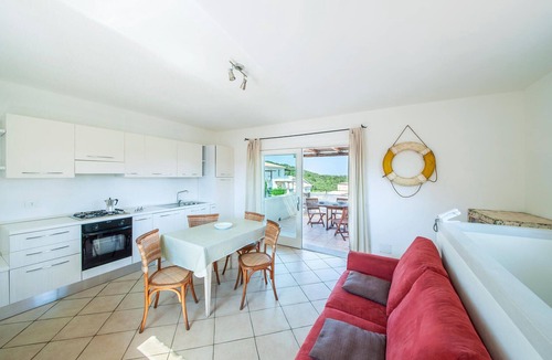 Baja Sardinia Apartment | Beautiful apartment in Baja Sardinia