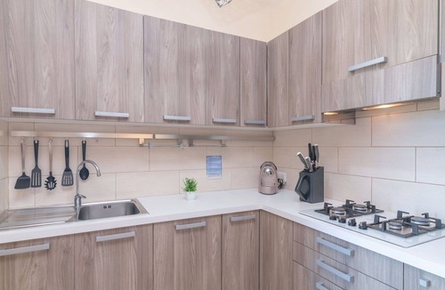 Porto Pozzo Apartment | Beautiful apartment for 4 people with WIFI, A/C, pool, terrace and pets allowed