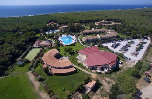 Arborea Apartment | Beautiful apartment for 4 people with A/C, WIFI, pool, TV and pets allowed