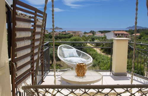 Santa Maria Navarrese Apartment | Beautiful apartment for 4 guests with WIFI, A/C, TV, terrace and pets allowed