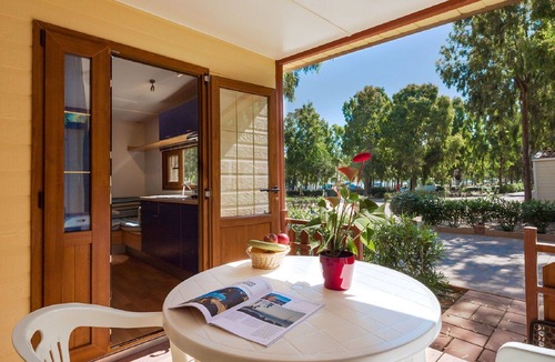 Fertilia House | Beautiful apartment in villa for 4 people with WIFI, pool, A/C, TV and terrace