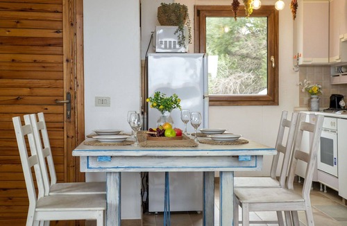 Cugnana Verde House | Beautiful apartment in villa for 9 people with WIFI, TV, terrace and parking