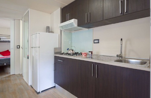 Cannigione House | Beautiful apartment in villa for 4 guests with hot tub, WIFI, A/C, TV, terrace and pets allowed