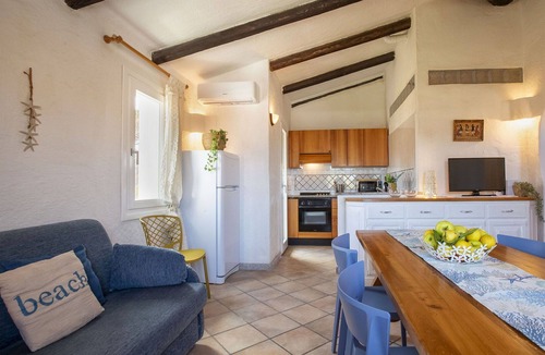 Baja Sardinia Apartment | Beautiful apartment for 7 guests with A/C, WIFI, TV and balcony