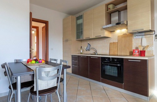 Valledoria Apartment | Beautiful apartment for 4 guests with WIFI, A/C, TV, patio, pets allowed and panoramic view