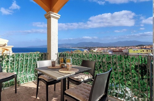 Valledoria Apartment | Beautiful apartment for 4 guests with WIFI, A/C, TV, patio, pets allowed and panoramic view