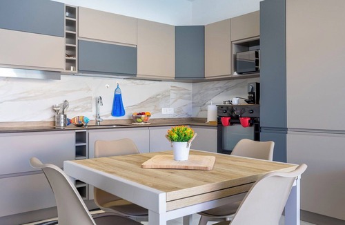 La Ciaccia Apartment | Beautiful apartment for 6 people with WIFI, A/C, pool, TV and patio