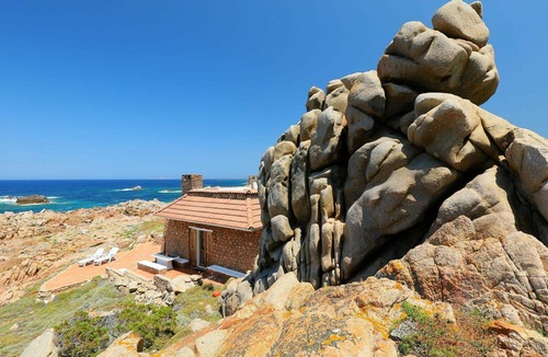 Portobello di Gallura House | Beautiful private villa for 6 guests with TV, terrace and pets allowed