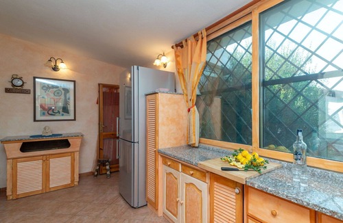 Osseddu House | Beautiful private villa for 7 guests with A/C, TV, patio, pets allowed and panoramic view