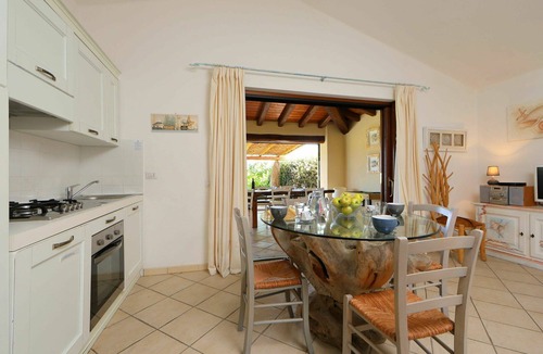Golfo Aranci House | Beautiful villa for 8 people with private pool, A/C, TV and patio