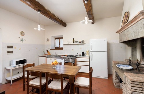 Subbiano Villa | Beautiful villa with hot tub, A/C, private pool, WIFI, TV, patio, panoramic view, close to Arezzo