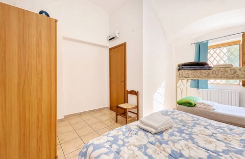 Monte Sant'Angelo Bed & Breakfast | Bed and Breakfast 'Casa Natura Gargano 5'