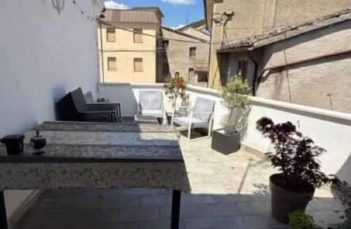 Fabriano House | Belvedere House, Cacciano