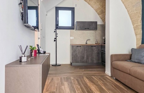 Manfredonia Apartment | Blue Pearl - Grey Pearl Suites