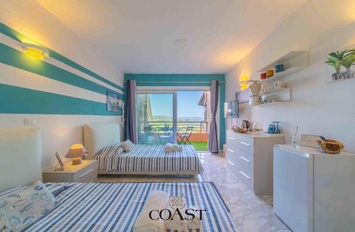 Portisco Apartment | Blue Skyline | Sea View Terrace in Portisco