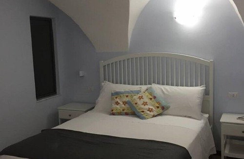 Bosa Historic Centre Bed & Breakfast | Bomarosa Rooms