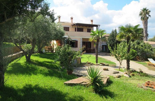 Tanaunella House | Borgo Le Logge + pool (BUD118) by Interhome