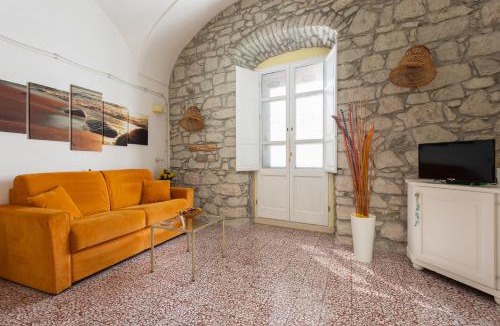 Bosa Historic Centre Apartment | Bosa Il Borgo S9702 Locazione Turistica Affitti Brevi