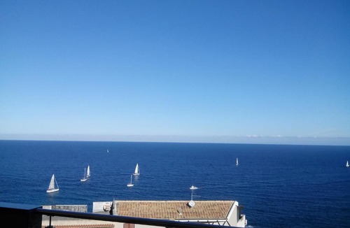 Castelsardo Historic Centre Apartment | Brezza Marina & L'oasi Blu