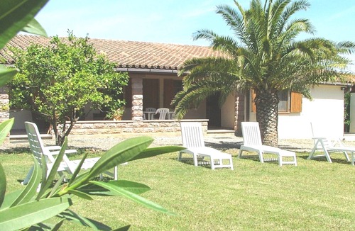 Castiadas House | Bright country home with land, privacy and tranquility 10 minutes from the sea